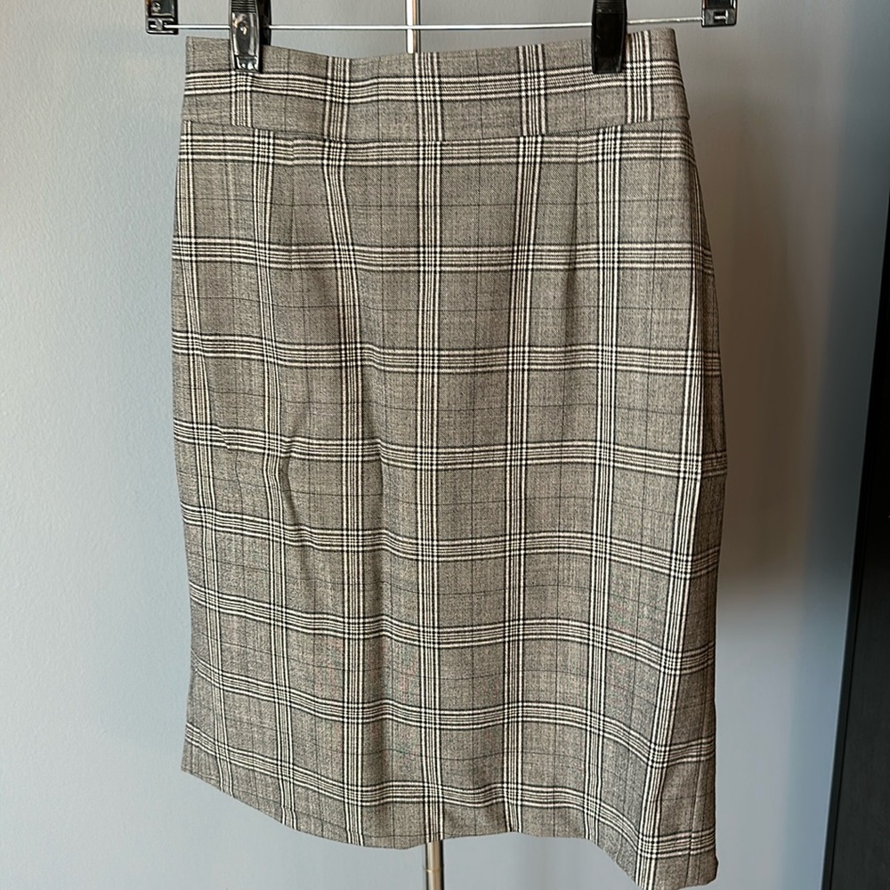 Banana Republic pencil skirt